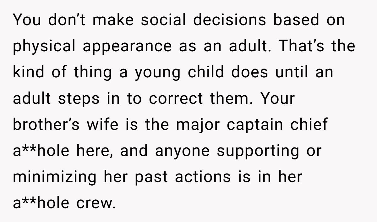 Bride Was Once Excluded From Family Wedding For Being Plus-Size—Now Groom Gets Payback At His Own Wedding Generated by Aubtu.biz