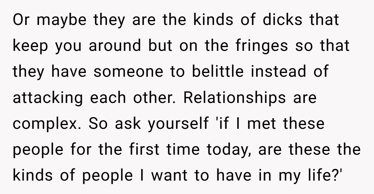 Woman Cancels Her NYE Party Plans Last-Minute After Being Left Out By Friends Again And Again Generated by Aubtu.biz