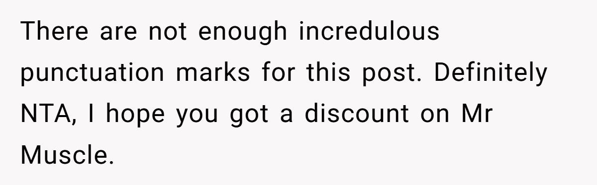 Guy Throws Backyard BBQ for New Neighbors—Regrets It After What He Finds Soaked Into His Bathroom Walls Generated by Aubtu.biz