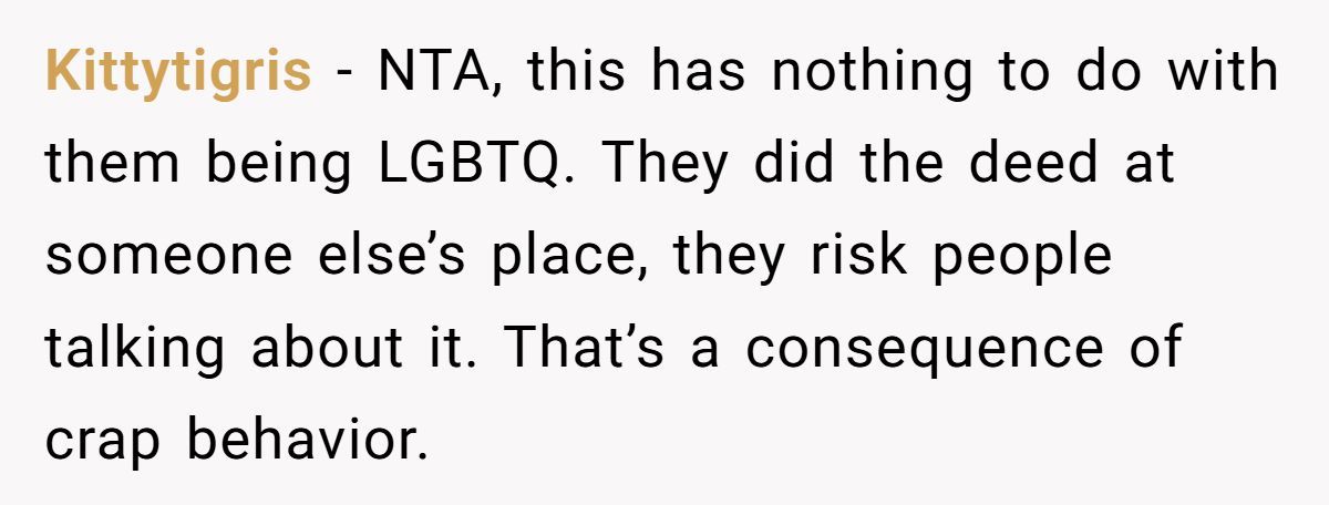 Guy Throws Backyard BBQ for New Neighbors—Regrets It After What He Finds Soaked Into His Bathroom Walls Generated by Aubtu.biz
