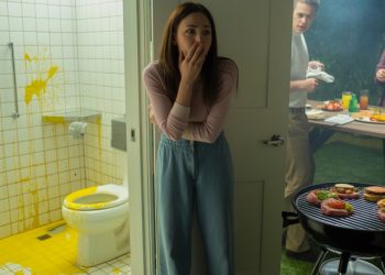 Guy Throws Backyard BBQ for New Neighbors—Regrets It After What He Finds Soaked Into His Bathroom Walls