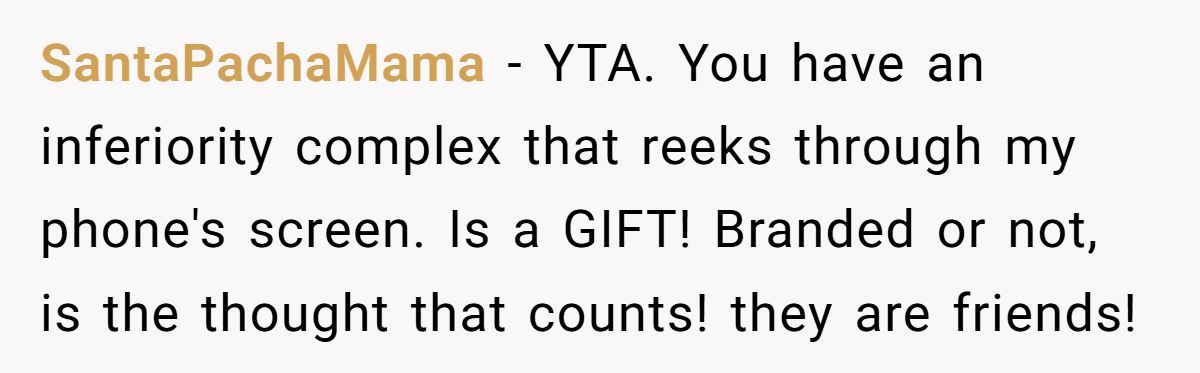 Woman Forces Daughter To Return Designer Scarf From Brother’s Girlfriend, Family Turns Against Her Generated by Aubtu.biz