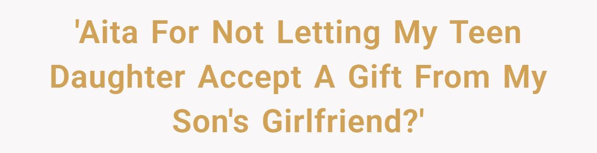 Woman Forces Daughter To Return Designer Scarf From Brother’s Girlfriend, Family Turns Against Her Generated by Aubtu.biz