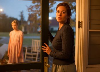 Woman Slams Door After Sister Gives Her Daughter The Same Name As Her Stillborn Daughter