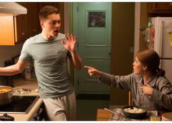 Cook Accused of “Poisoning” Vegetarian After Guest Helps Herself to Rice Cook Accused of “Poisoning” Vegetarian After Guest Helps Herself to Rice