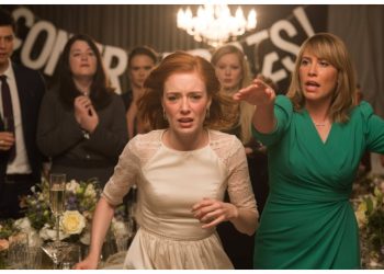 Everyone Praised Her Sister’s Glow-Up – Until She Told Them It Came from a Needle, Not Nature