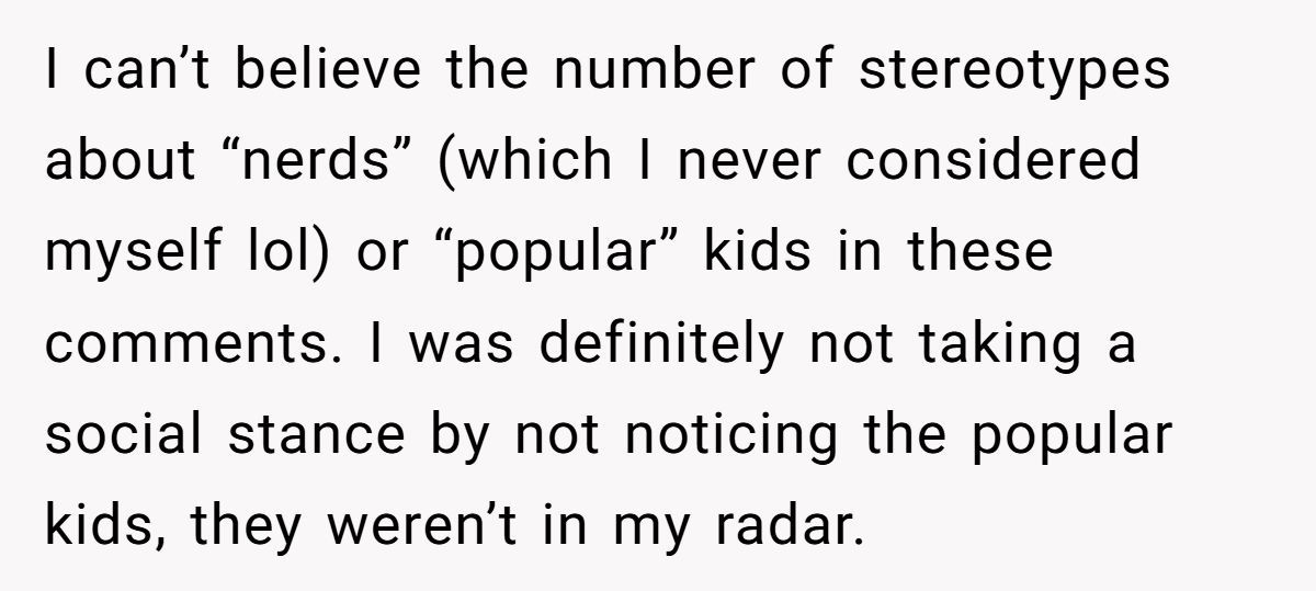 Woman Proves Boyfriend Wrong After He Insists “Nerds” Always Cared About Popular Kids In High School Generated by Aubtu.biz