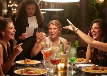 Woman Leaves Bachelorette Trip Early After Hidden Costs Pile Up, Friends Call Her Rude