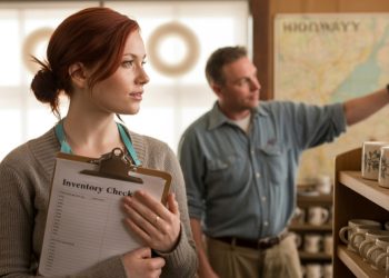 Woman Refuses To Quit The Job She Loves So Her Boyfriend Can Chase Yet Another ‘Dream’ Career