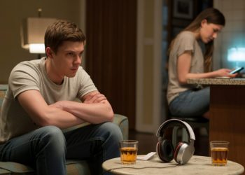 Man Tells Girlfriend To Cut Off Male Friend After She Once Made Him End Female Friendship Man Tells Girlfriend To Cut Off Male Friend After She Once Made Him End Female Friendship