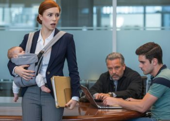 Woman Comes Back From Maternity Leave, Boss Replaces Her With Cheaper Newbie Woman Comes Back From Maternity Leave, Boss Replaces Her With Cheaper Newbie