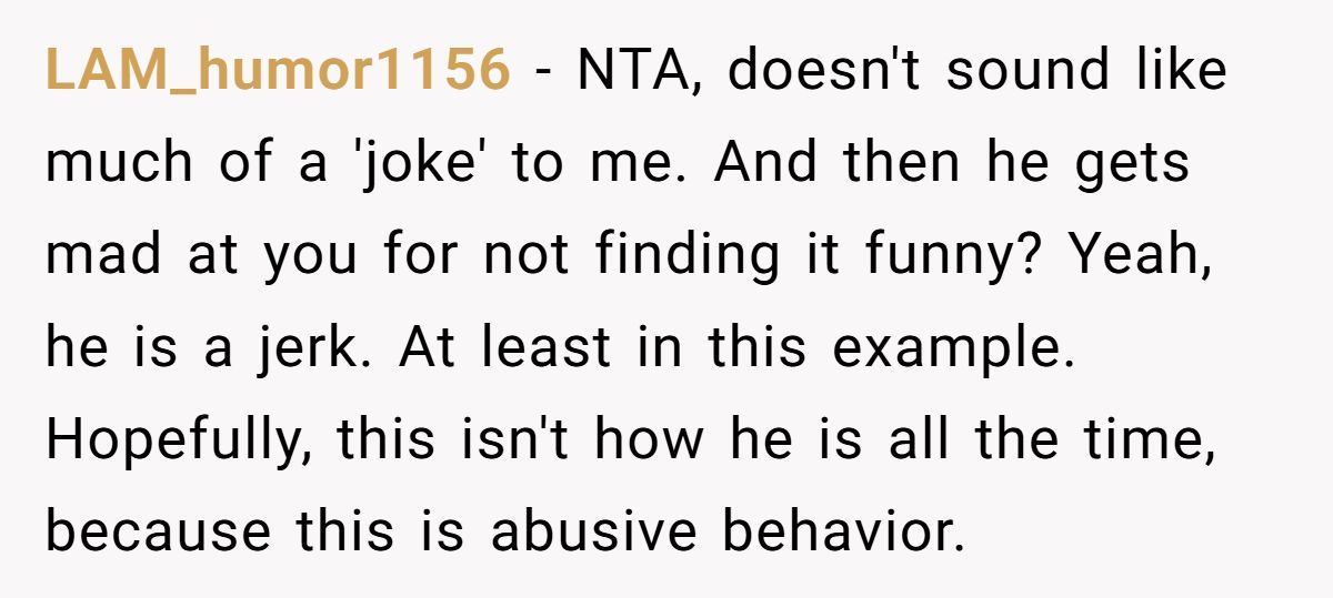 Man Spent 10 Minutes Blaming Girlfriend For Losing The Only Key, Then Revealed It Was A ‘Prank’ Generated by Aubtu.biz