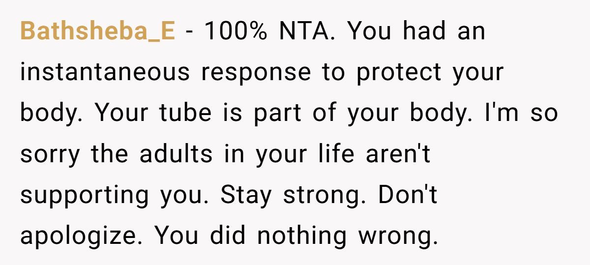 Teen Girl Snaps After Bully Pulls Feeding Tube, Guess Who Ended Up In The Hospital? Generated by Aubtu.biz