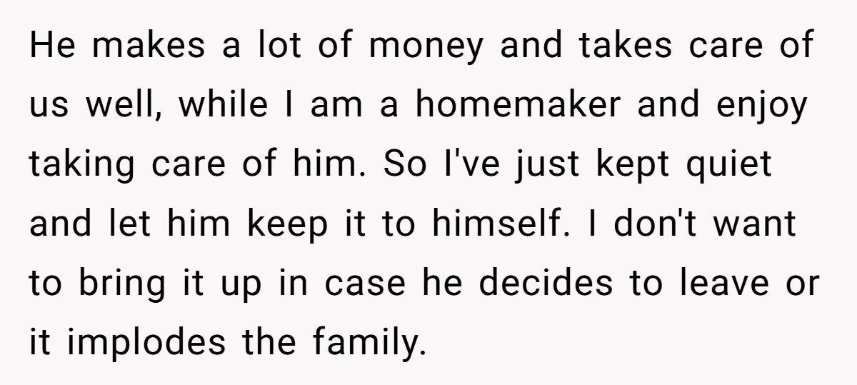 Mom Of Three Asks If She’s Wrong For Hiding That She Knows Her Husband Is Gay Generated by Aubtu.biz