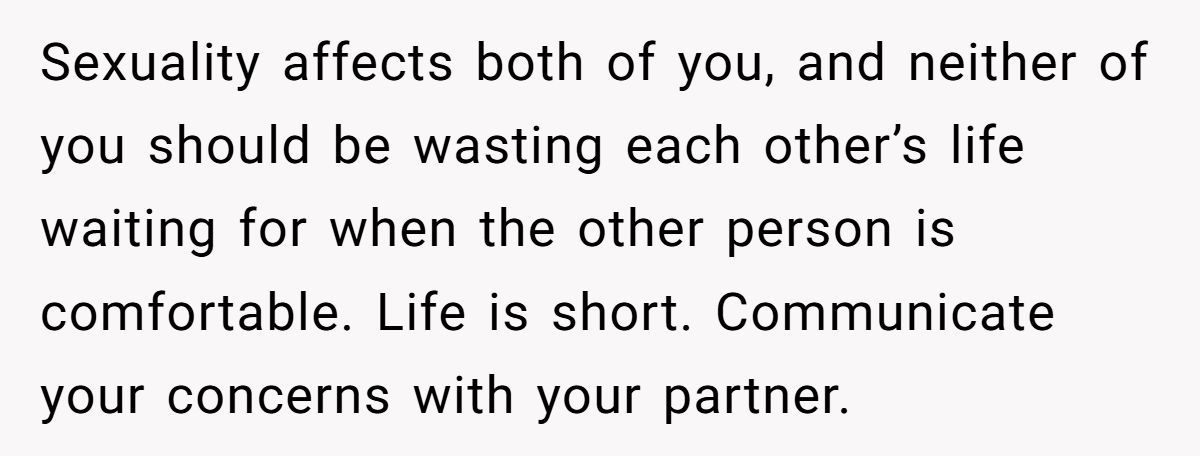 Mom Of Three Asks If She’s Wrong For Hiding That She Knows Her Husband Is Gay Generated by Aubtu.biz