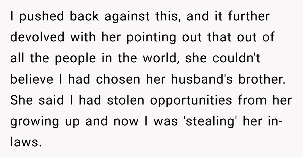 Woman Accuses Sister Of ‘Stealing’ Her In-Laws After Sister Started Dating Her Husband’s Brother Generated by Aubtu.biz