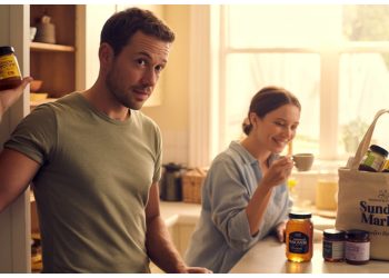 Husband Fakes Fancy Honey for 10 Years to Save Money - Now He’s Wondering If That Makes Him the Jerk Husband Fakes Fancy Honey for 10 Years to Save Money – Now He’s Wondering If That Makes Him the Jerk