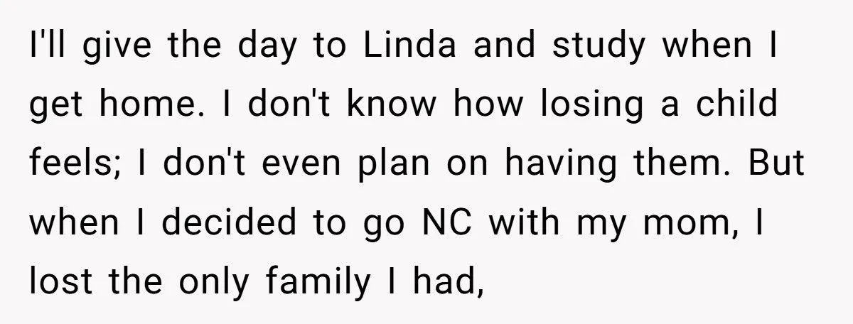 Student Refuses To Give Up Mother’s Day Off For Coworker Who Lost Her Son, Colleagues Call Her Cruel Generated by Aubtu.biz