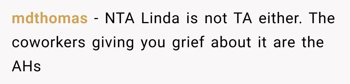 Student Refuses To Give Up Mother’s Day Off For Coworker Who Lost Her Son, Colleagues Call Her Cruel Generated by Aubtu.biz