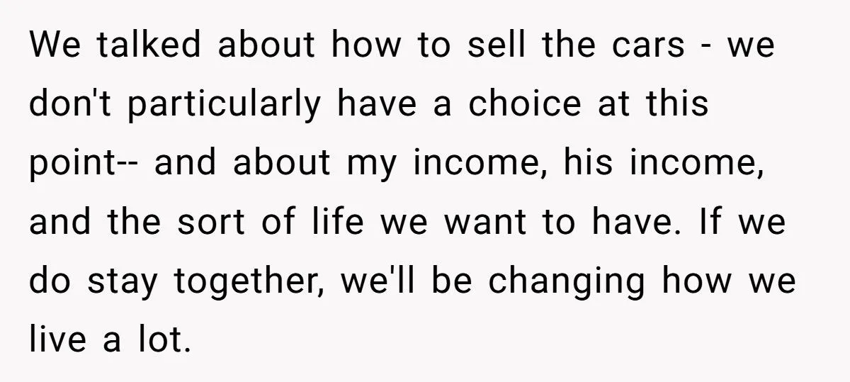 Man Making Three Times More Calls His Fiancée A Gold Digger When She Won’t Go 50/50 Generated by Aubtu.biz