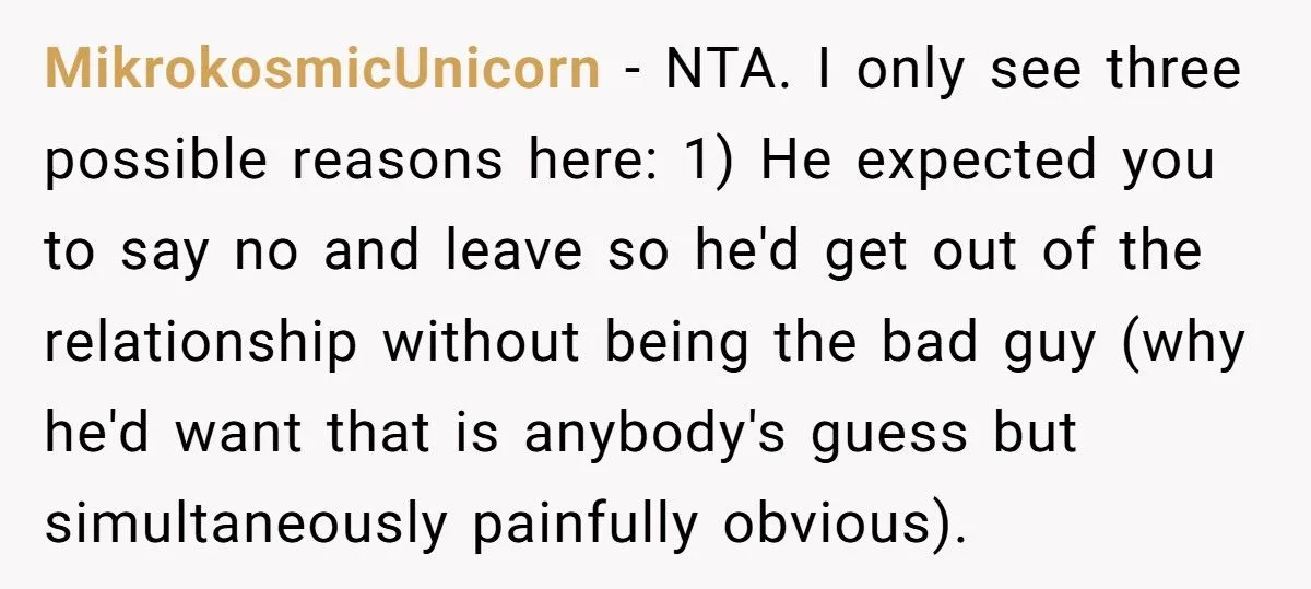 Man Making Three Times More Calls His Fiancée A Gold Digger When She Won’t Go 50/50 Generated by Aubtu.biz