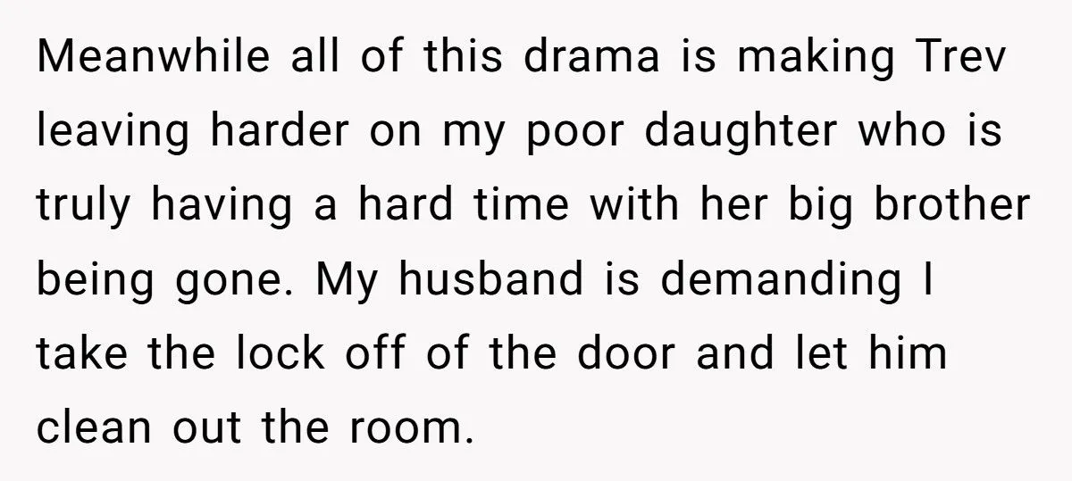 Mom Installs Padlock On Soldier Son’s Room After Husband And Other Son Try To Loot His Belongings Generated by Aubtu.biz