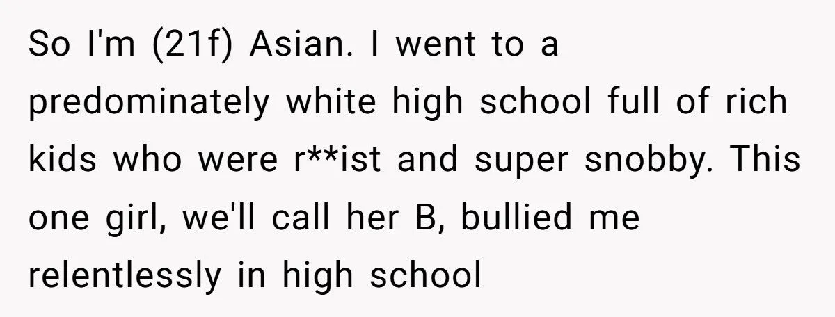 Woman Sends Savage DM To Former Bully After Seeing Her Copy The Racist Gesture She Once Used Generated by Aubtu.biz