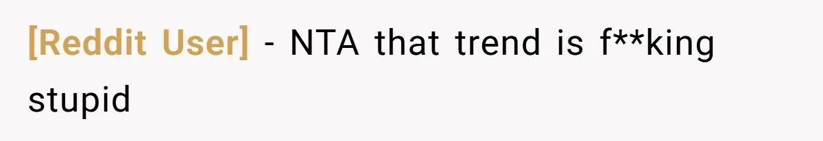 Woman Sends Savage DM To Former Bully After Seeing Her Copy The Racist Gesture She Once Used Generated by Aubtu.biz