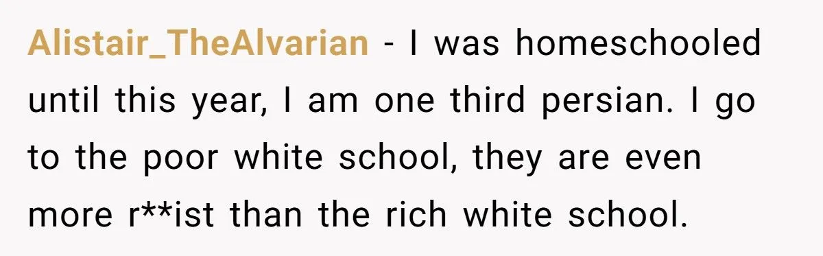 Woman Sends Savage DM To Former Bully After Seeing Her Copy The Racist Gesture She Once Used Generated by Aubtu.biz