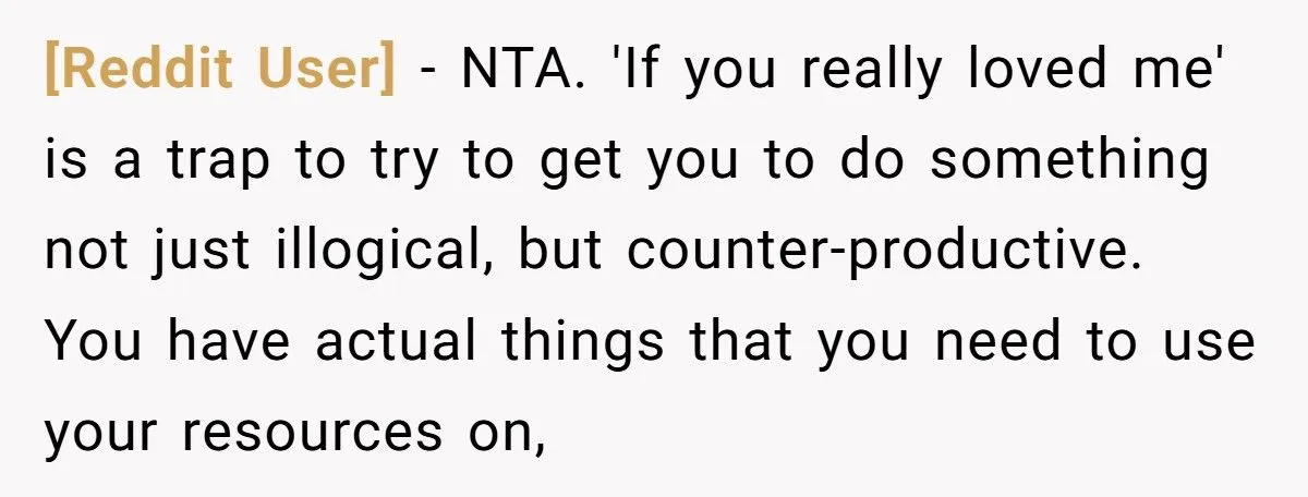 Fiancé Refuses To Re-Propose After She Lost The Engagement Ring, Is He Being Reasonable?