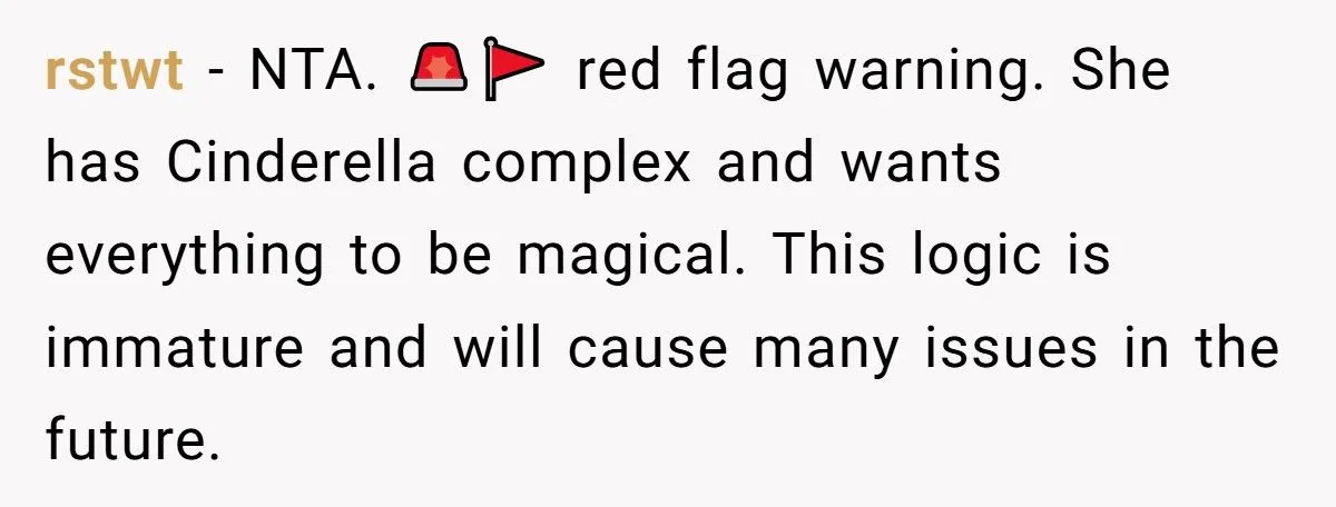 Fiancé Refuses To Re-Propose After She Lost The Engagement Ring, Is He Being Reasonable?