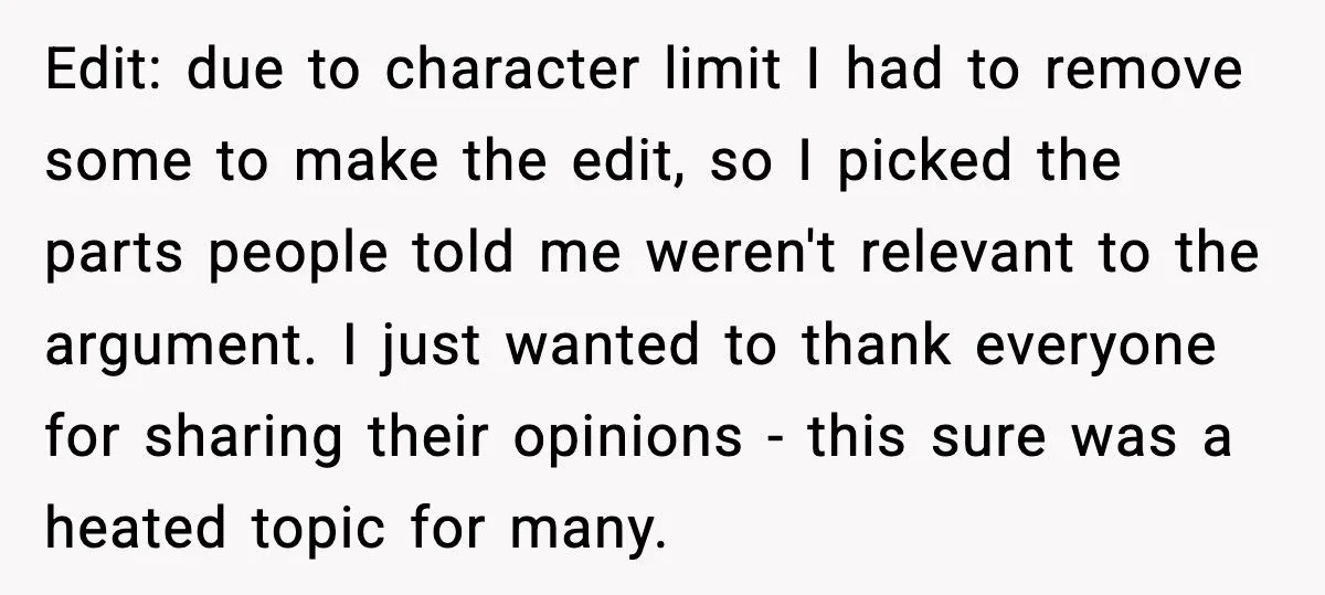 Man Calls Out Wife For Stealing His Underwear While She’s Eight Months Pregnant