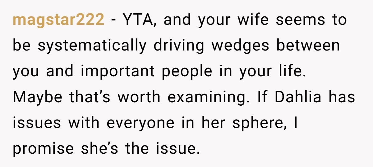 Guest Demands Friend Remove Wedding Photo Because His Wife Found It “Too Intimate” Generated by Aubtu.biz