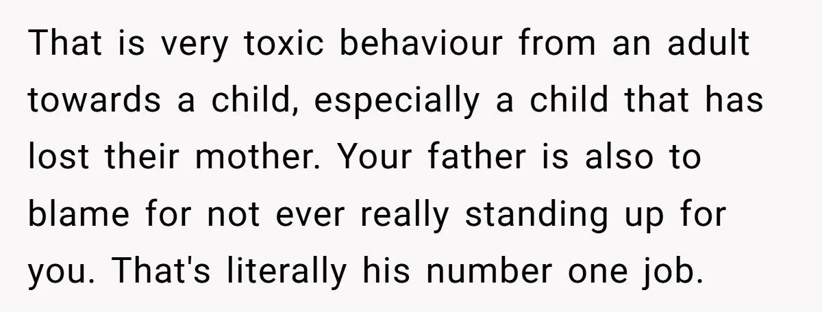 She Refused to Make “Sisterhood Vows” to Her Stepsister – Now Everyone’s Calling Her Heartless