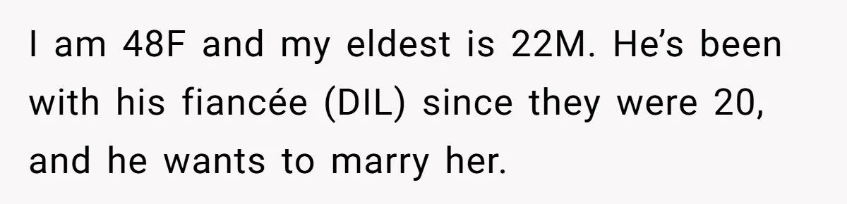 Heirloom Havoc: Was Refusing To Hand Over a Treasured Ring To Daughter-In-Law Justified Or Harsh?