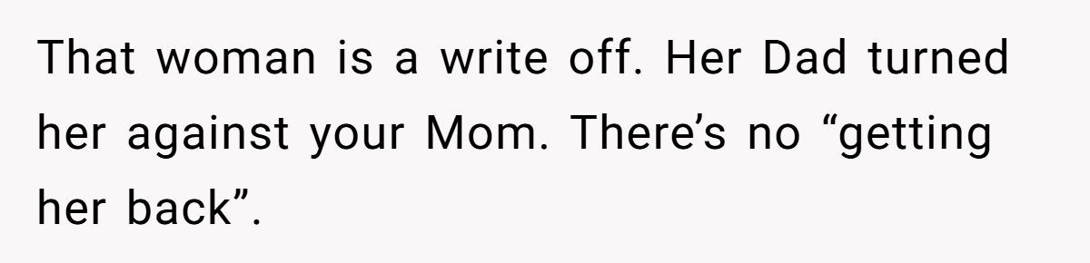 Groom Blocks Mom From Using Wedding to Force Reunion With Hateful Sister Generated by Aubtu.biz