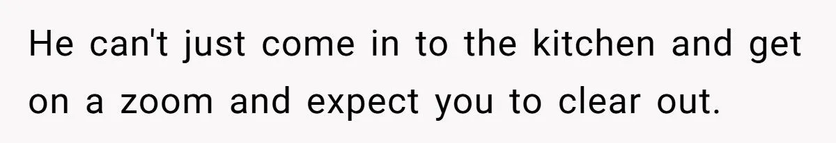 Stay-at-Home Mom Begs Husband to Go to the Office - Is She Wrong? Generated by Aubtu.biz