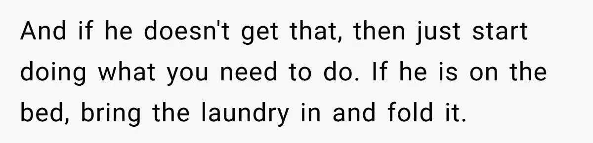 Stay-at-Home Mom Begs Husband to Go to the Office - Is She Wrong? Generated by Aubtu.biz