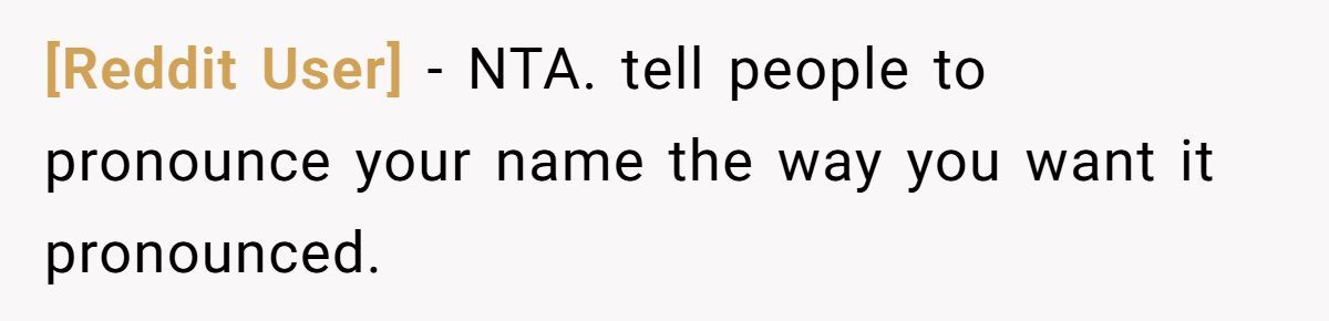 Teen Immigrant Faces Backlash at School for Refusing to Let Teachers Mispronounce Her Name Generated by Aubtu.biz
