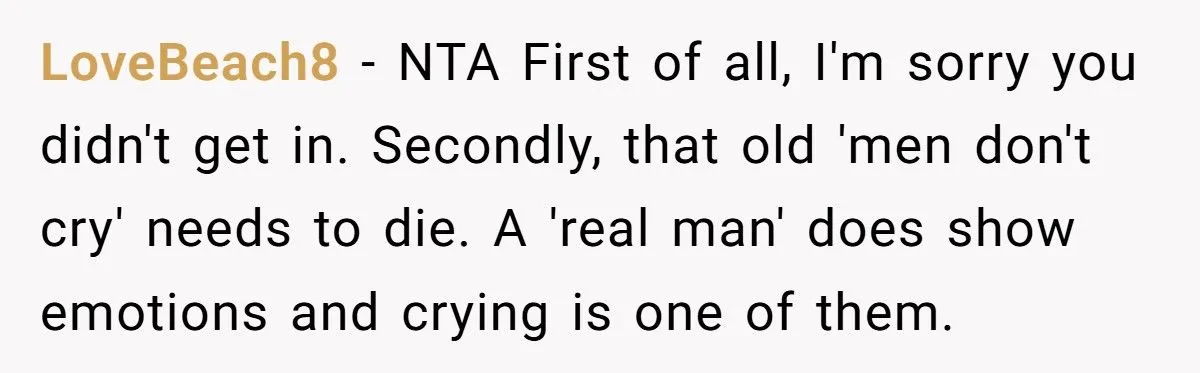 This Teen Refused to Speak to His Dad After Being Told “Real Men Don’t Cry”
