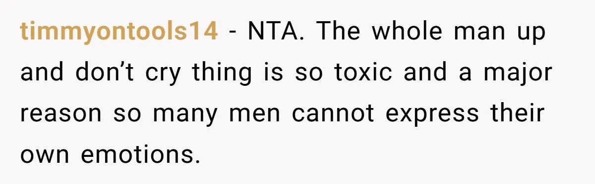 This Teen Refused to Speak to His Dad After Being Told “Real Men Don’t Cry”