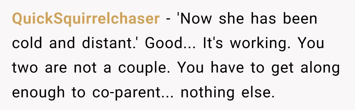 This Dad Told His Ex To Stop Midnight Baby Calls – Was He Out Of Line? Generated by Aubtu.biz