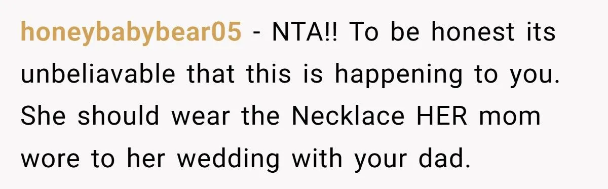 A Bride Accuses Half Sister of ‘Gatekeeping Late Mom’s Love’ Over Necklace