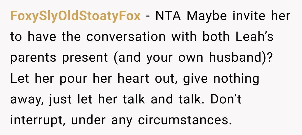 A Bride Accuses Half Sister of ‘Gatekeeping Late Mom’s Love’ Over Necklace