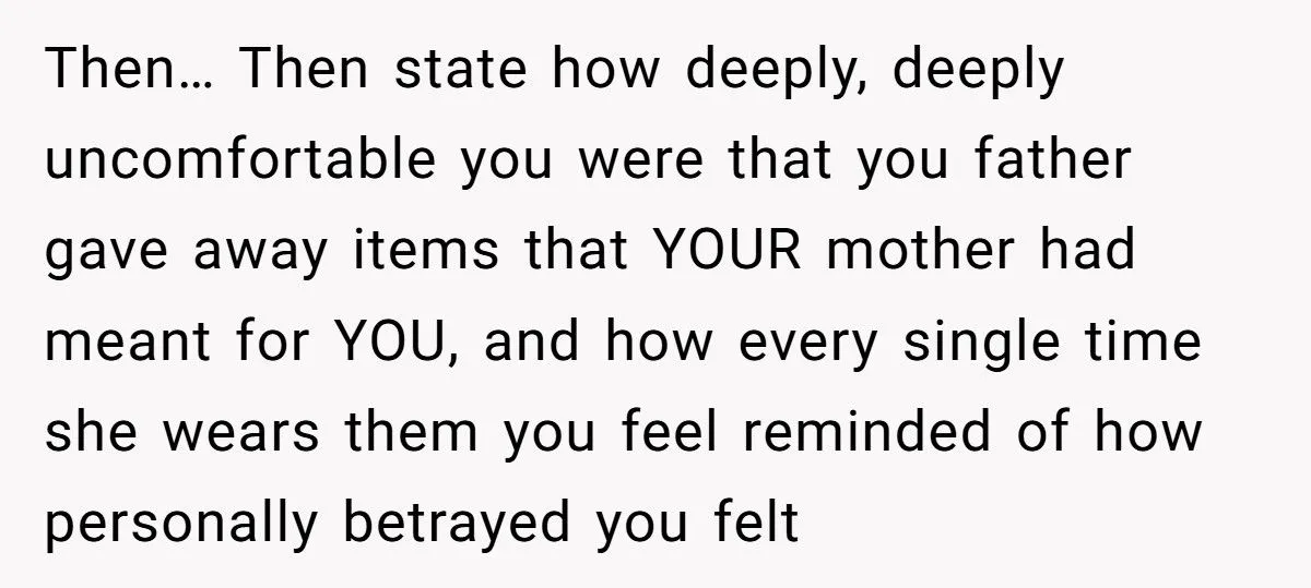 A Bride Accuses Half Sister of ‘Gatekeeping Late Mom’s Love’ Over Necklace