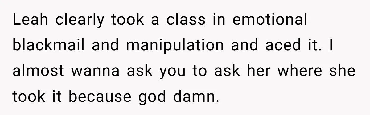 A Bride Accuses Half Sister of ‘Gatekeeping Late Mom’s Love’ Over Necklace