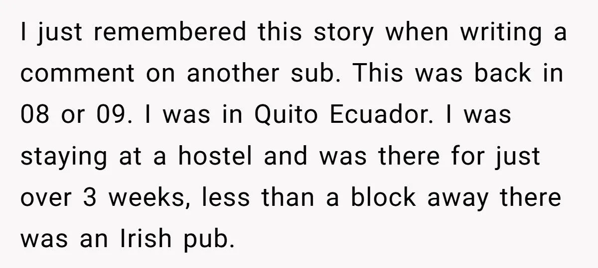 Man Asked Politely For Barstool, Woman Assumes He’s Flirting, His Comeback Left Her Red-Faced Generated by Aubtu.biz