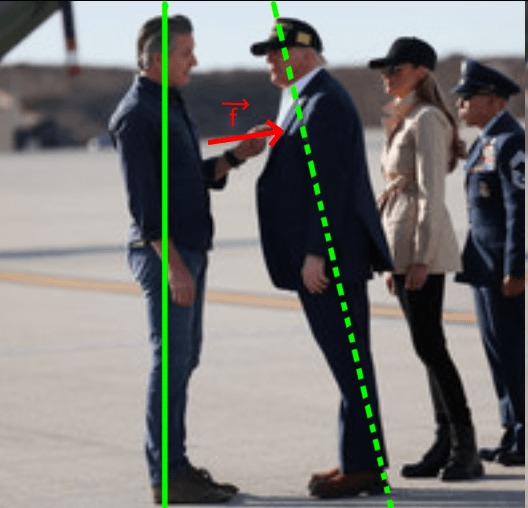 46 Hilariously Weird Photos That Make You Go "Hmmm"