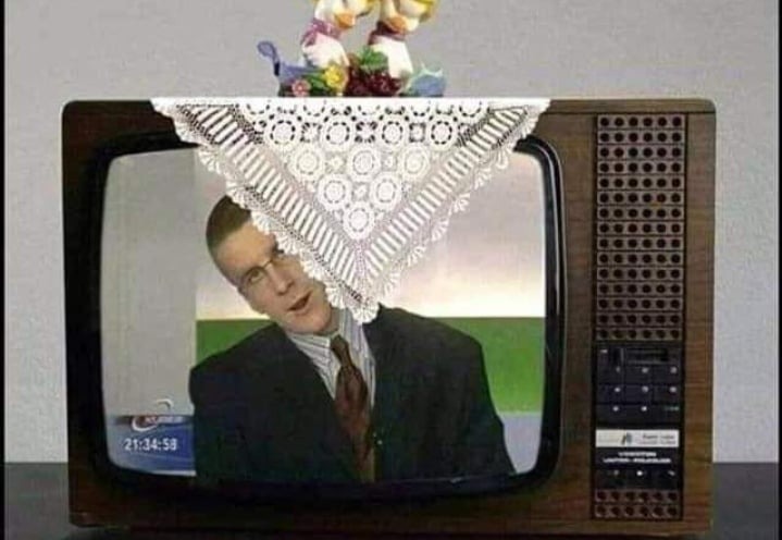 46 Hilariously Weird Photos That Make You Go "Hmmm"