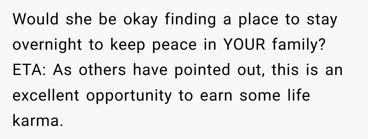 Student Refuses To Disappear From His Own Apartment Just To Please Roommate’s Conservative Mom